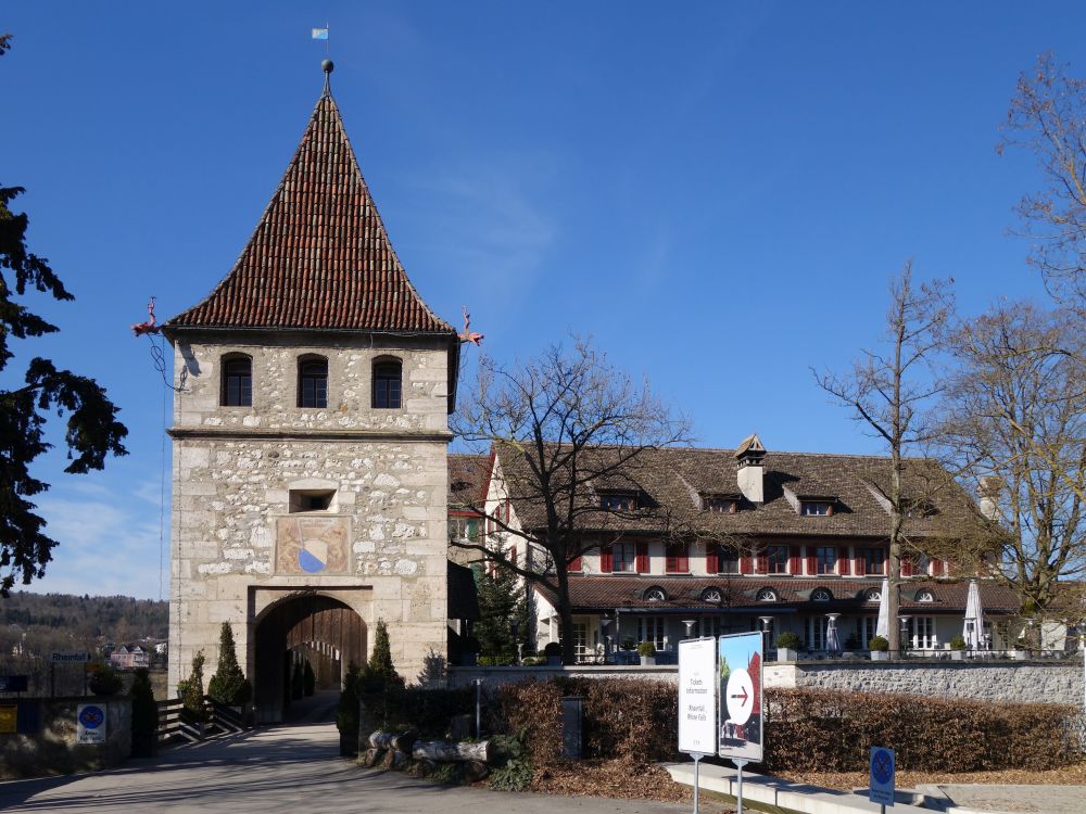 Eingangsturm Schloss Laufen