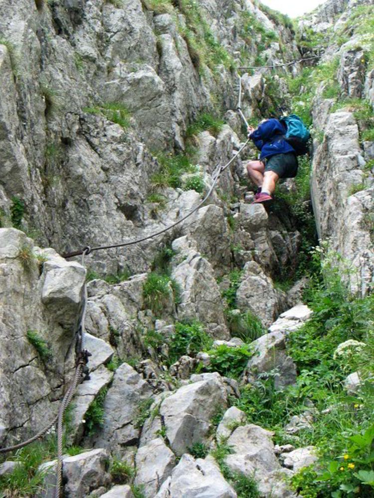 Kletterei im Kamin zum Fronalpstock