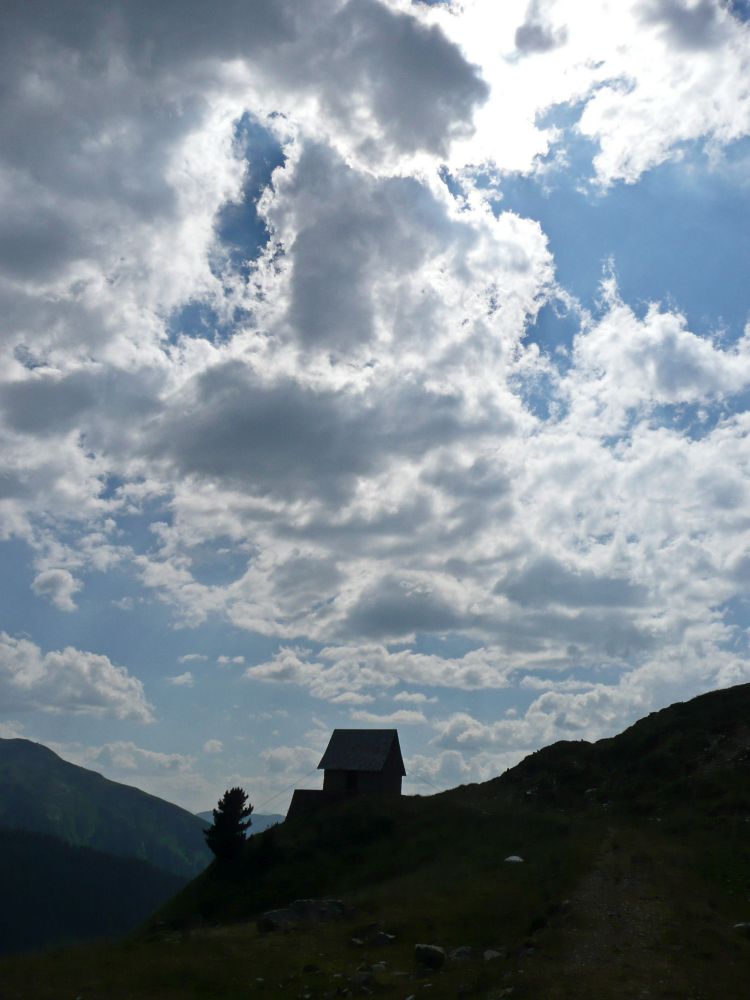 Haus im Gegenlicht