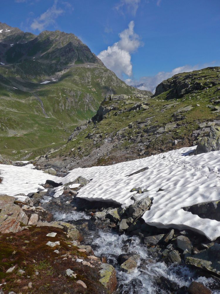 Schneefeld überm Jöribach