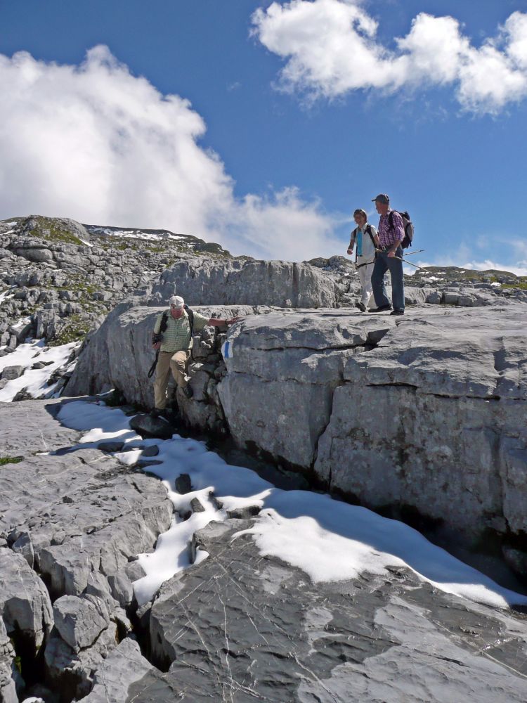 Karrenfelder auf dem Mären-Massiv