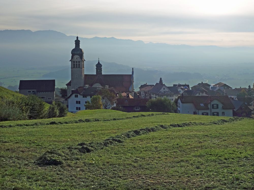 Rieden im Abendlicht