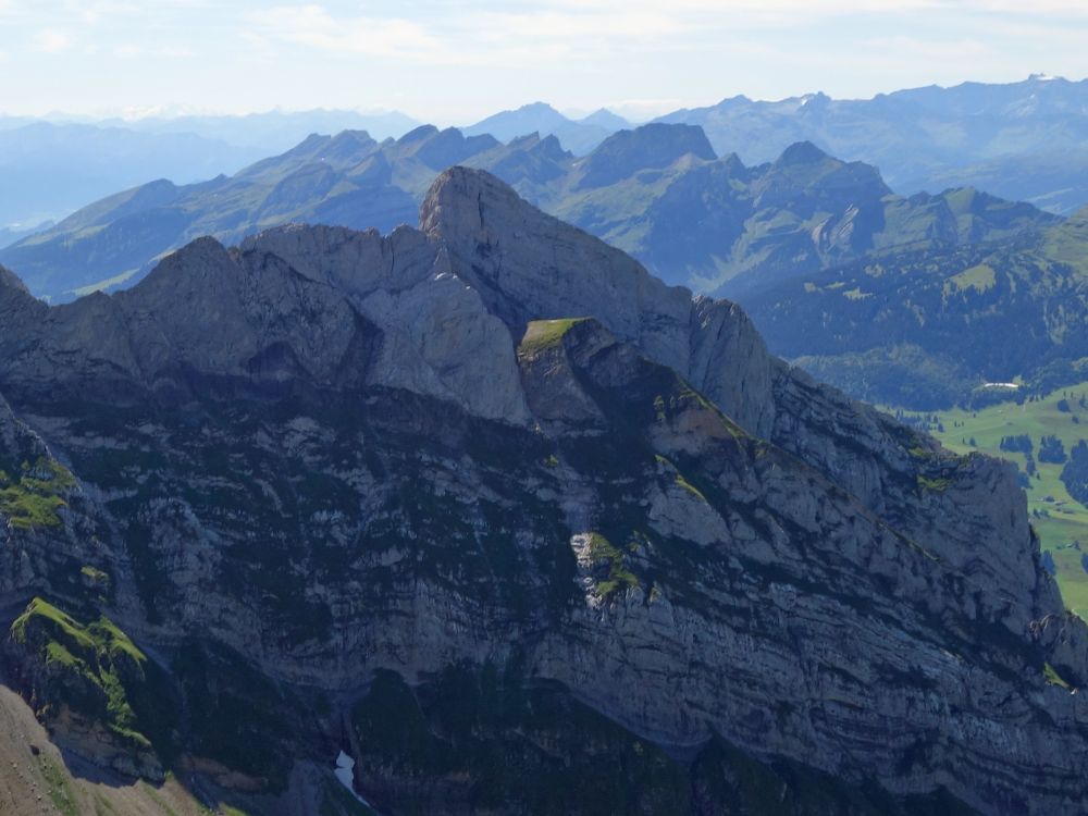 Wildhuser Schafberg und Alvierkette