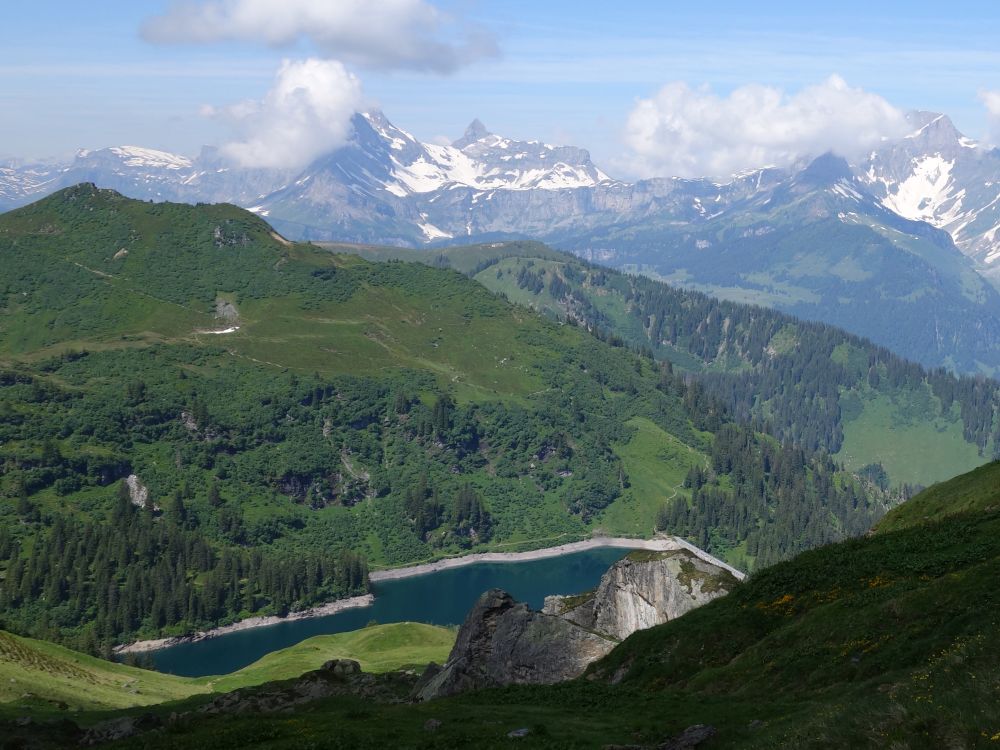 Ortstock und Höchturm überm Garichti Stausee