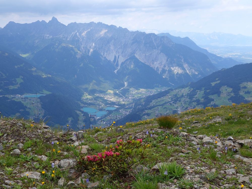 Blick auf Tschagguns und Zimba