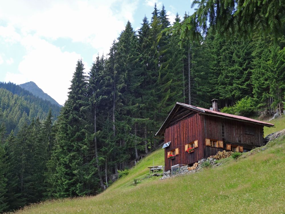 Hütte