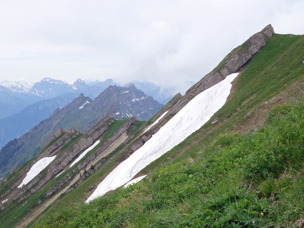 Schneereste am Speer