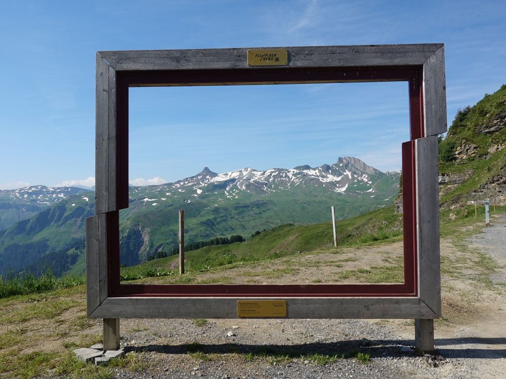 Spitzmeilen und Magerrain im Fenster