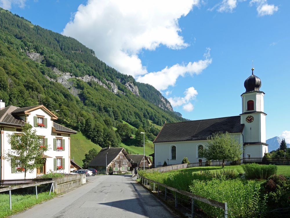 Kirche in Weisstannen