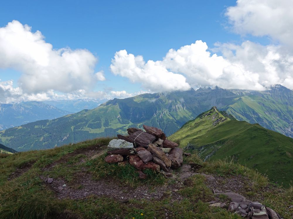 Steinhaufen am Madchopf