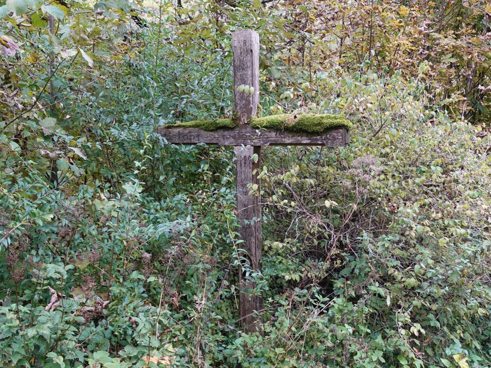 altes Holzkreuz