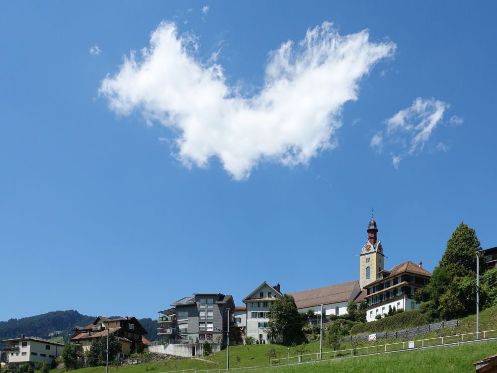 Wolke über Sattel