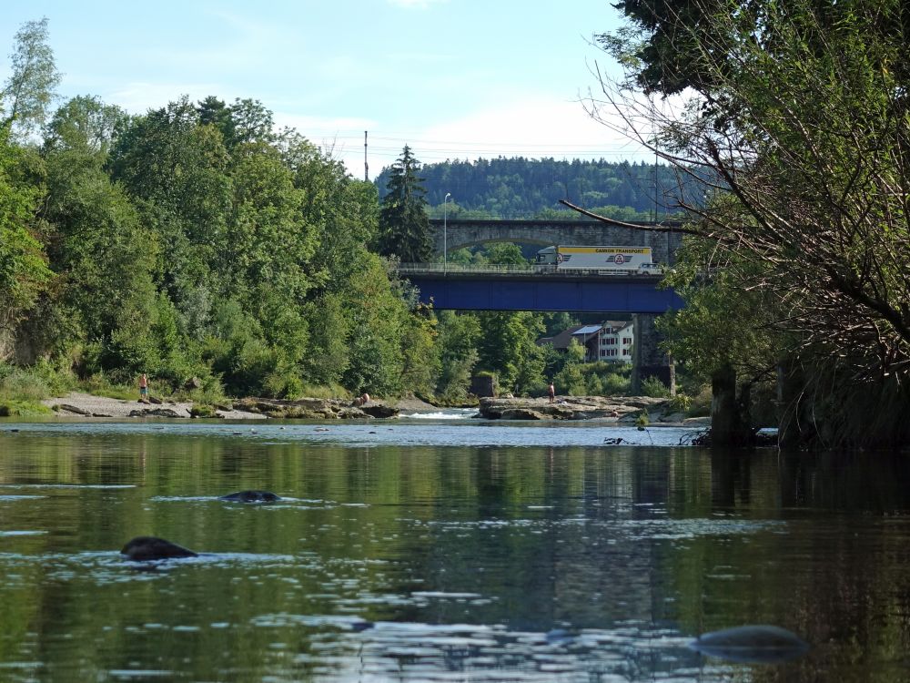 Eisenbahn- und Strassenbrücke