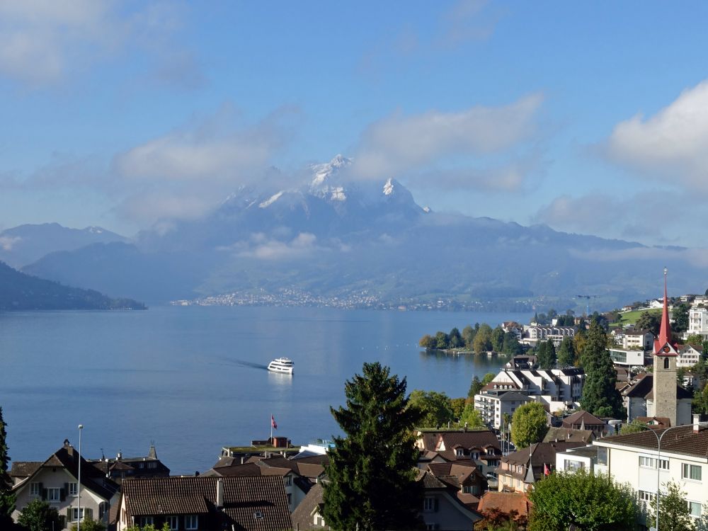 Weggis, Vierwaldstättersee und Pilatus