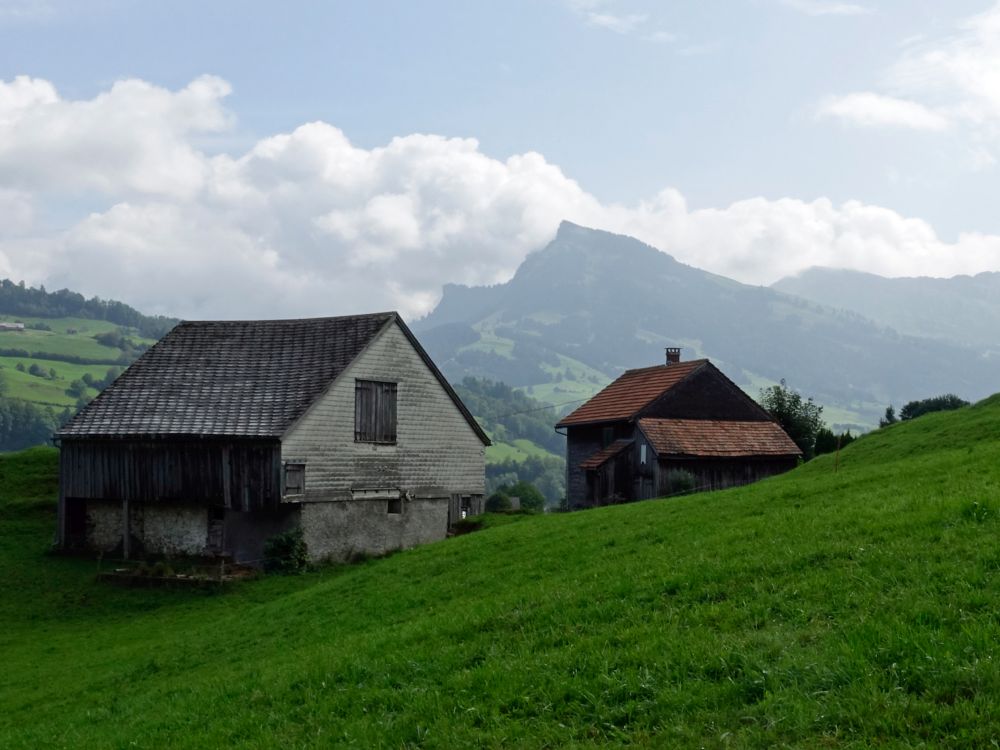 Stockberg über Scheunen