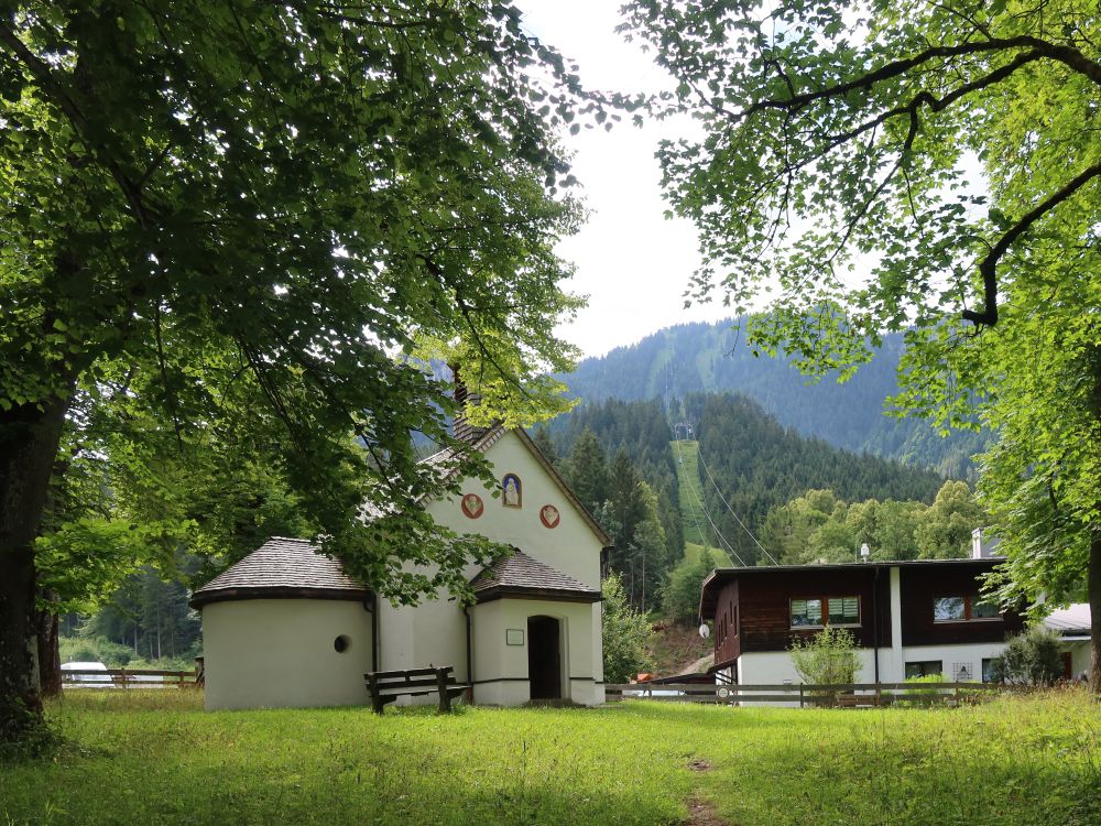 St. Gregor Kapelle und Laber-Bergbahn