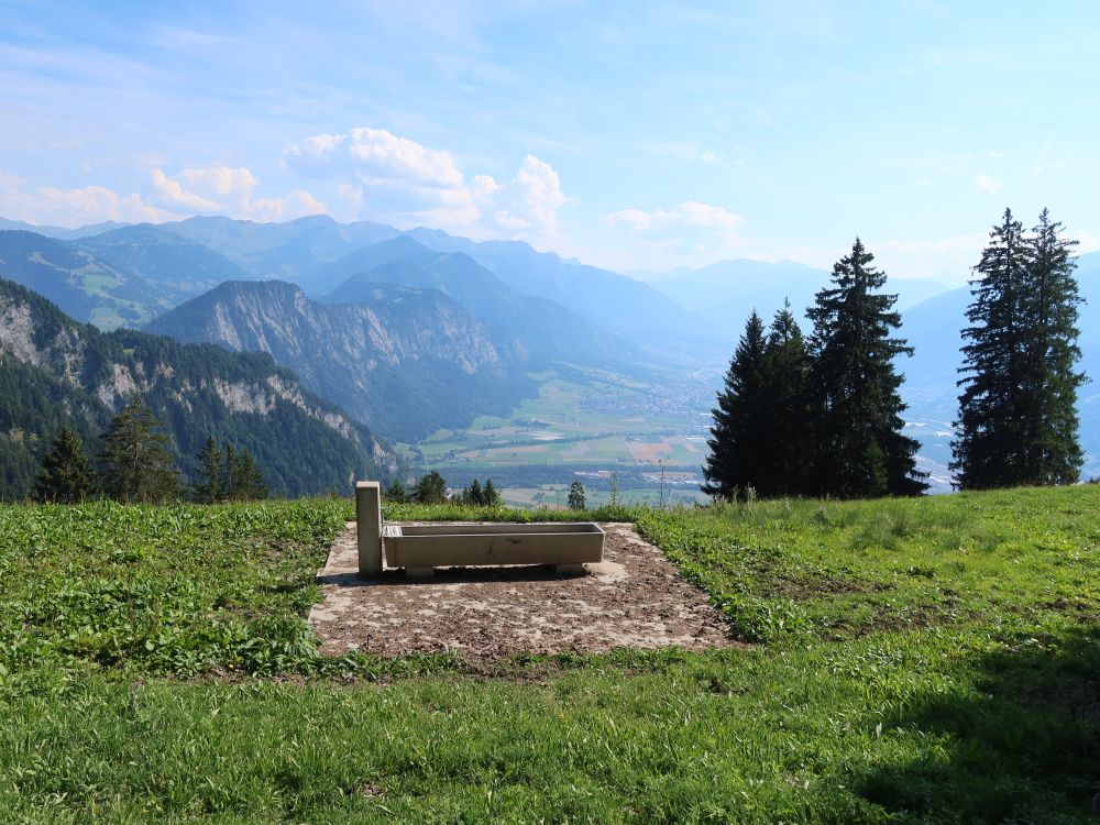 Brunnen mit Blick Richtung Haupt