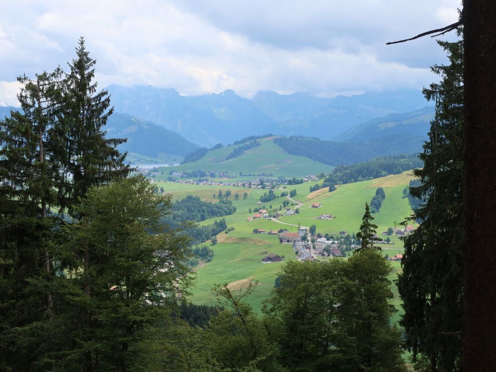 Blick Richtung Bennau und Neuberg