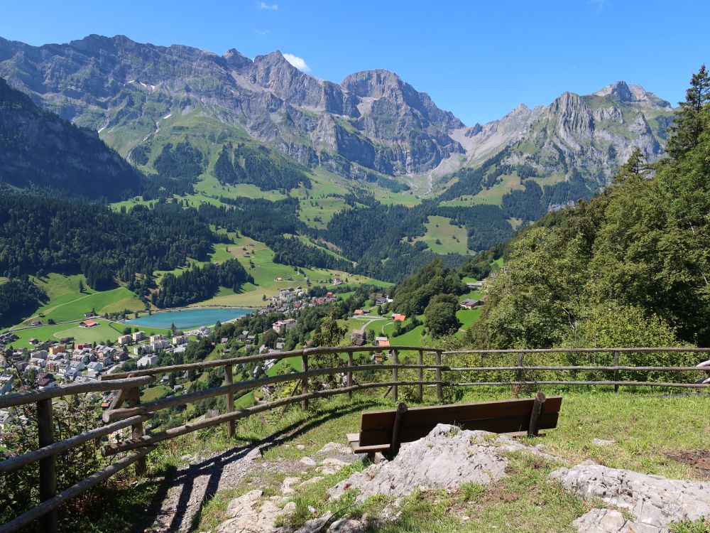 Engelberg mit Eugenisee unter Schwarzhorn bis Widderfeldstock