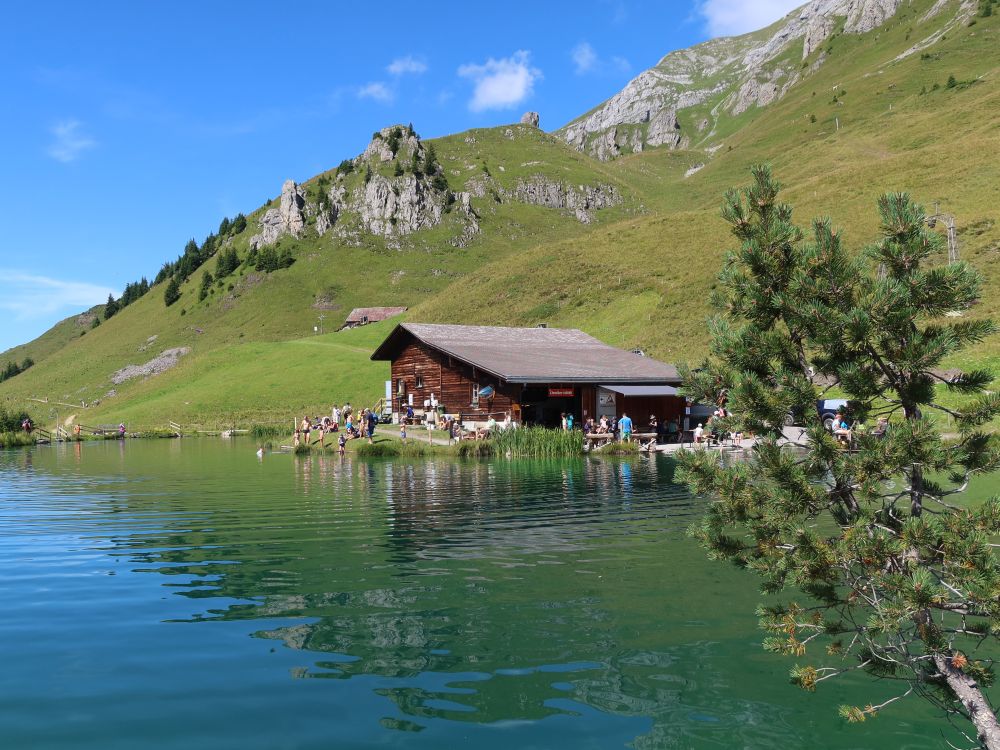 Hütte am Härzlisee