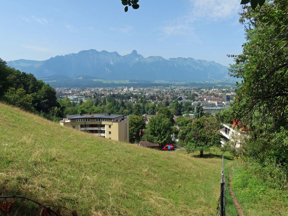 Blick Richtung Thun uns Stockhorn