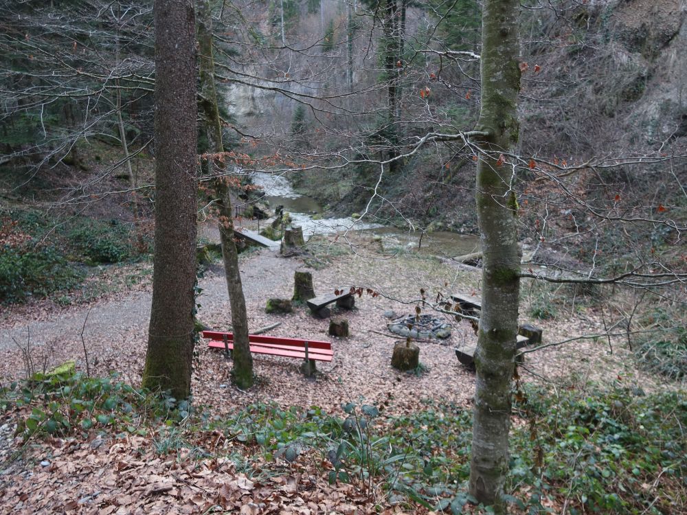 Grillplatz im Sagenraintobel