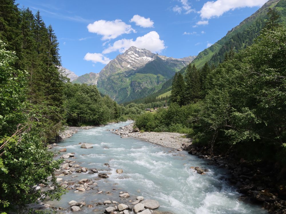 Chärstellenbach im Maderanertal und Gross Düssi