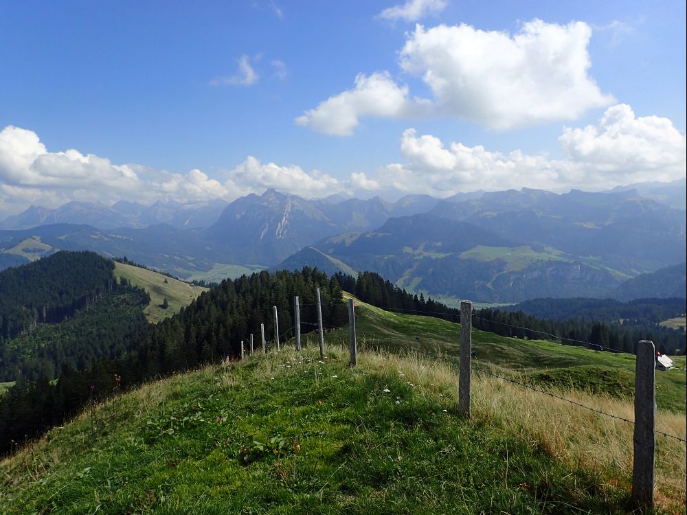 Blick vom Spital Richtung Fluebrig