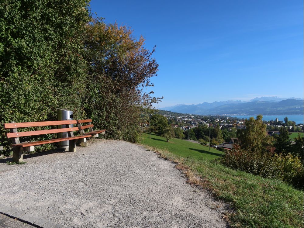 Sitzbank mit Aussicht