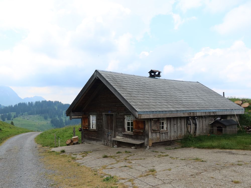 Hütte