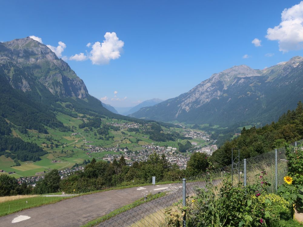 Schwanden mit Vorder Glärnisch und Schilt