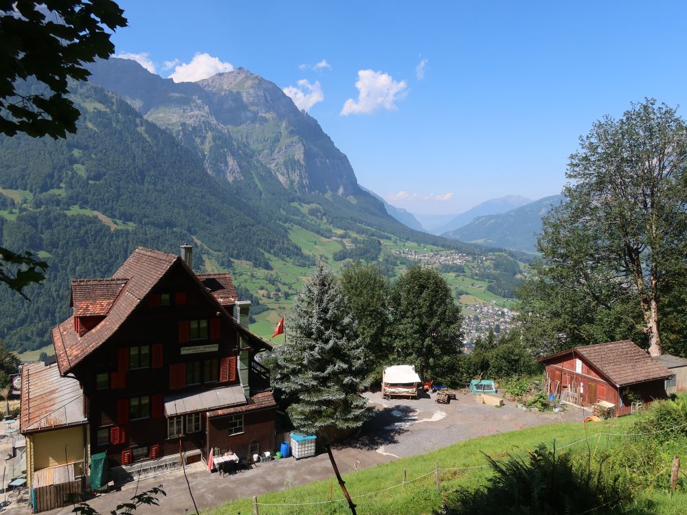 Berggasthaus Tannenberg und Vorder Glärnisch