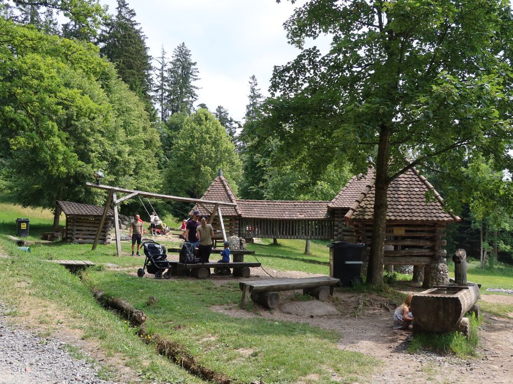 Spielplatz am Schattwäldli