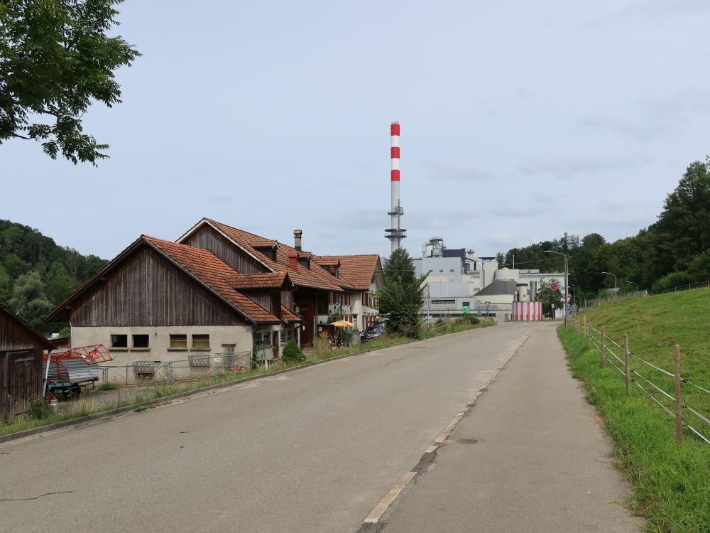Rechenwaldstrasse mit ARA