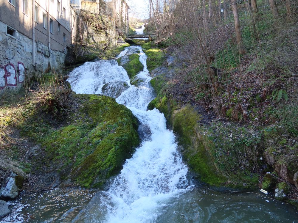 Wasserfall in der Mülenenschlucht