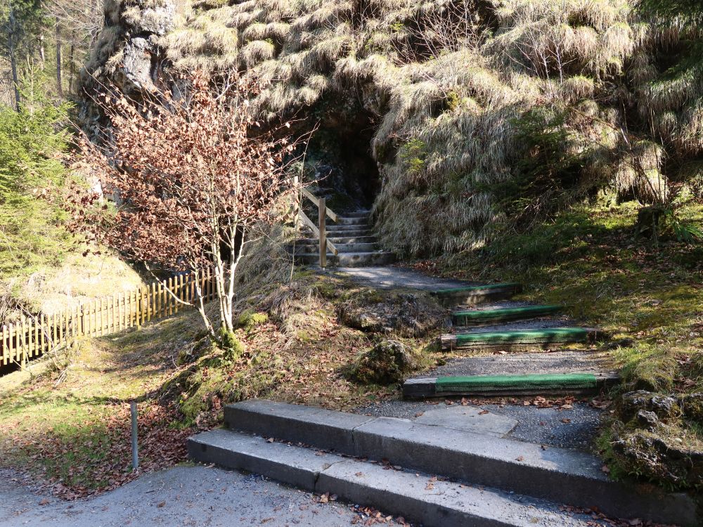 Ausgang Höllgrotten