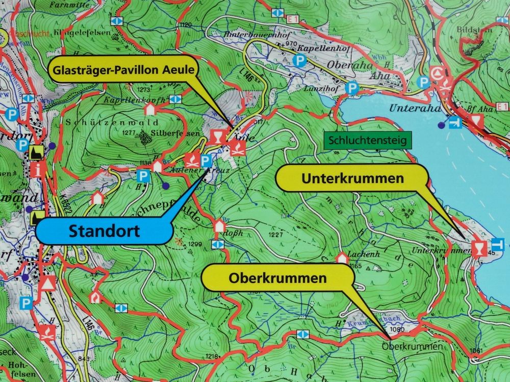 Karte mit Wanderwegen