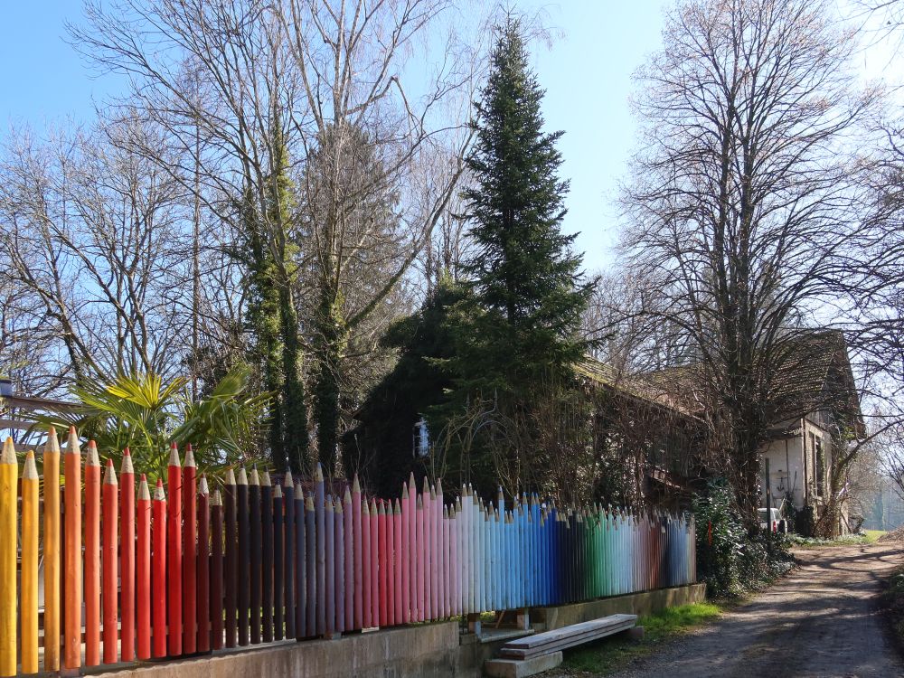 Buntstiftzaun