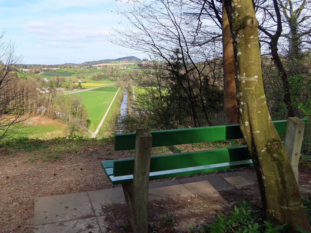 Sitzbank und Blick auf die Murg