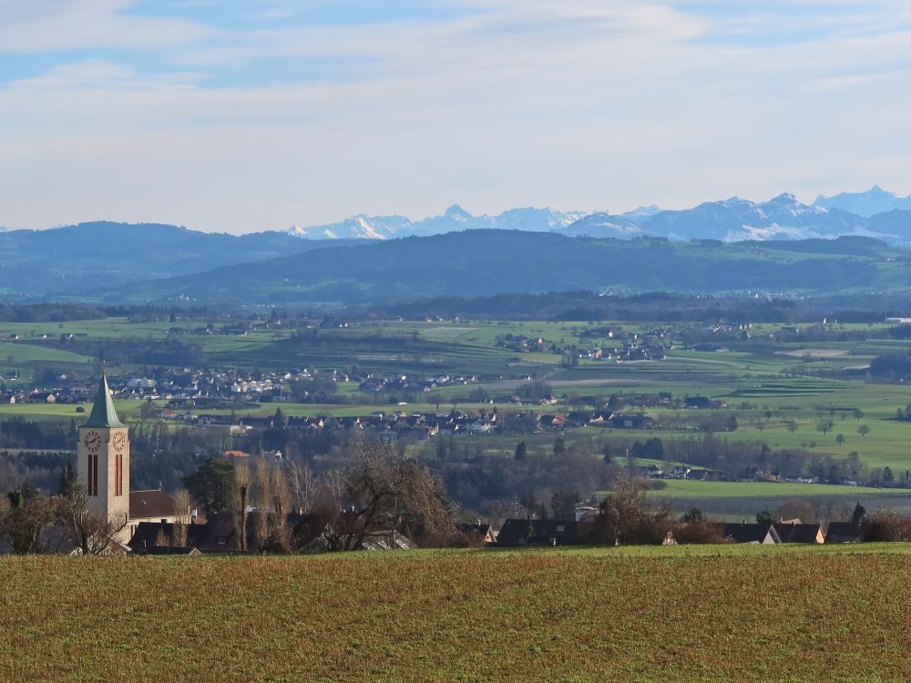 Kirchturm St. Mauritius und Zimba (mi.)