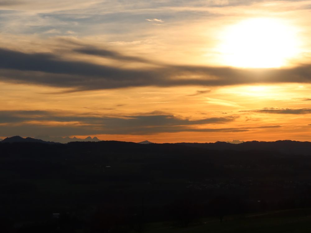 Alpen im Abendlicht (Rigi in Bildmitte)