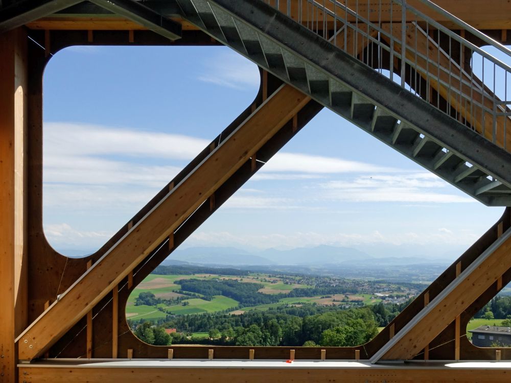 Blick durch die Hülle des Hasenbergturms