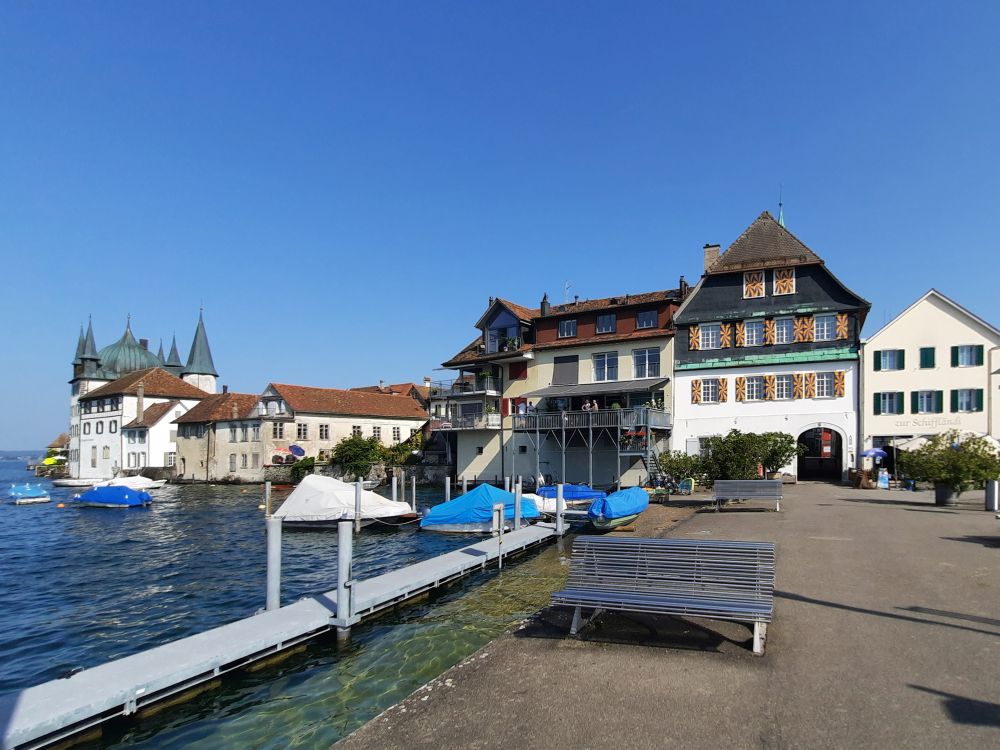 Hafen mit Turmhof