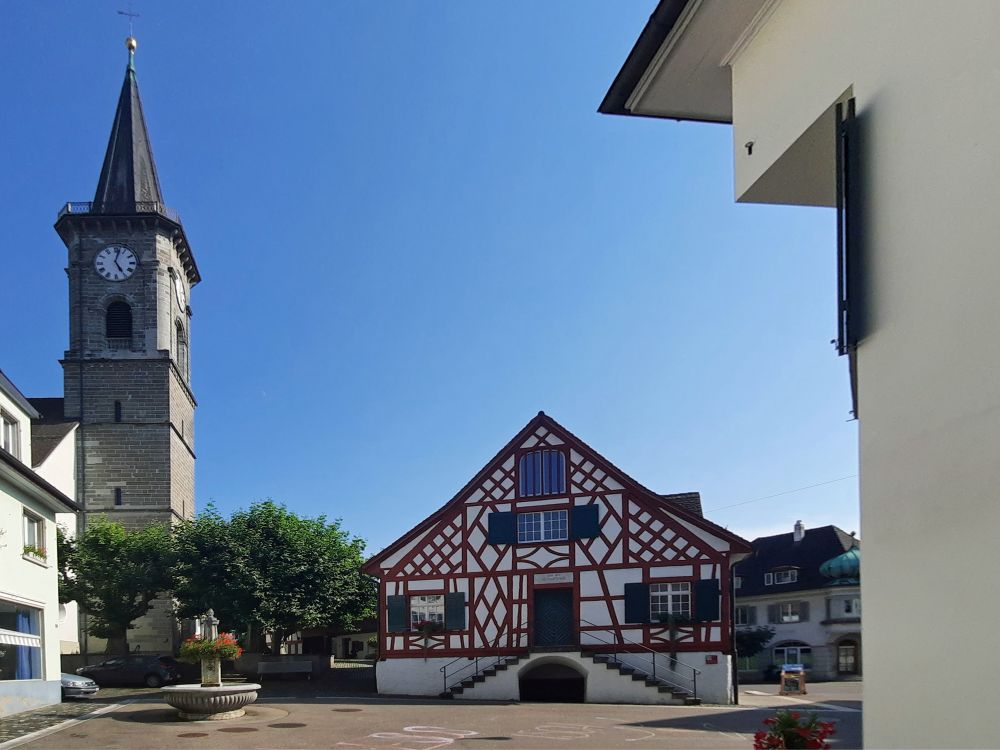 Kirche und Fachwerkhaus