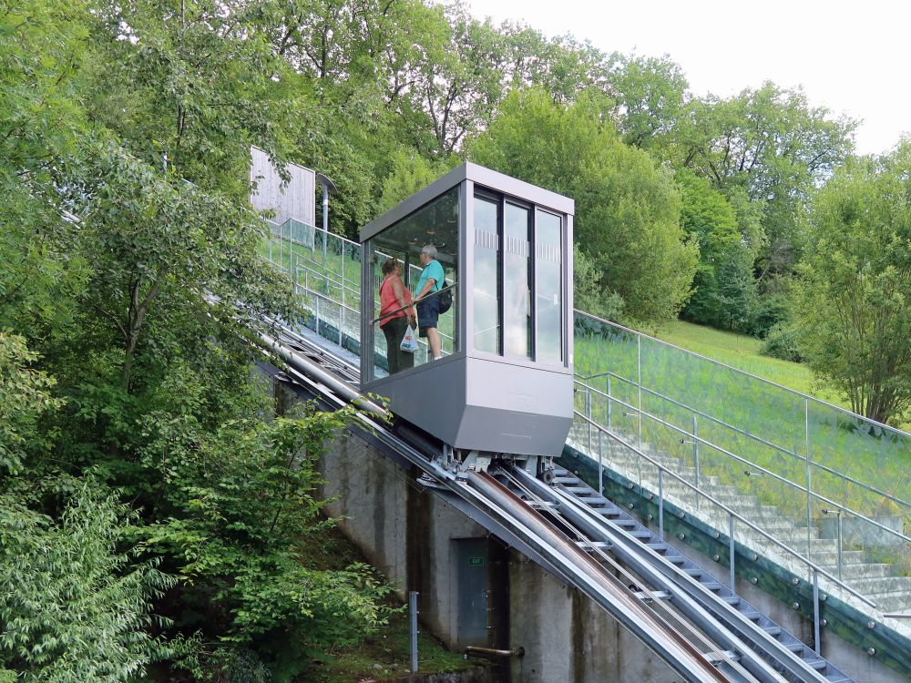 Schrägaufzug am Bärenpark