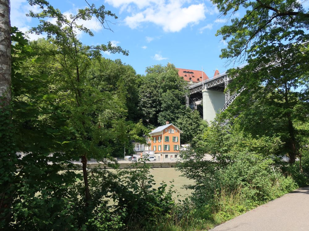 Häuschen an der Kirchenfeldbrücke