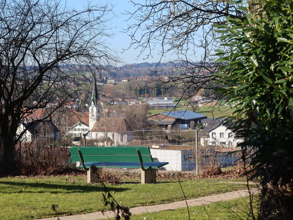 Sitzbank mit Blick auf Eppishausen