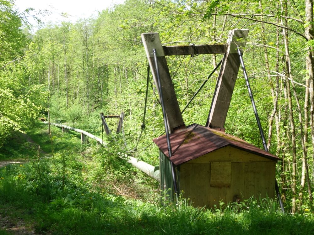 überirdische Rohrleitung