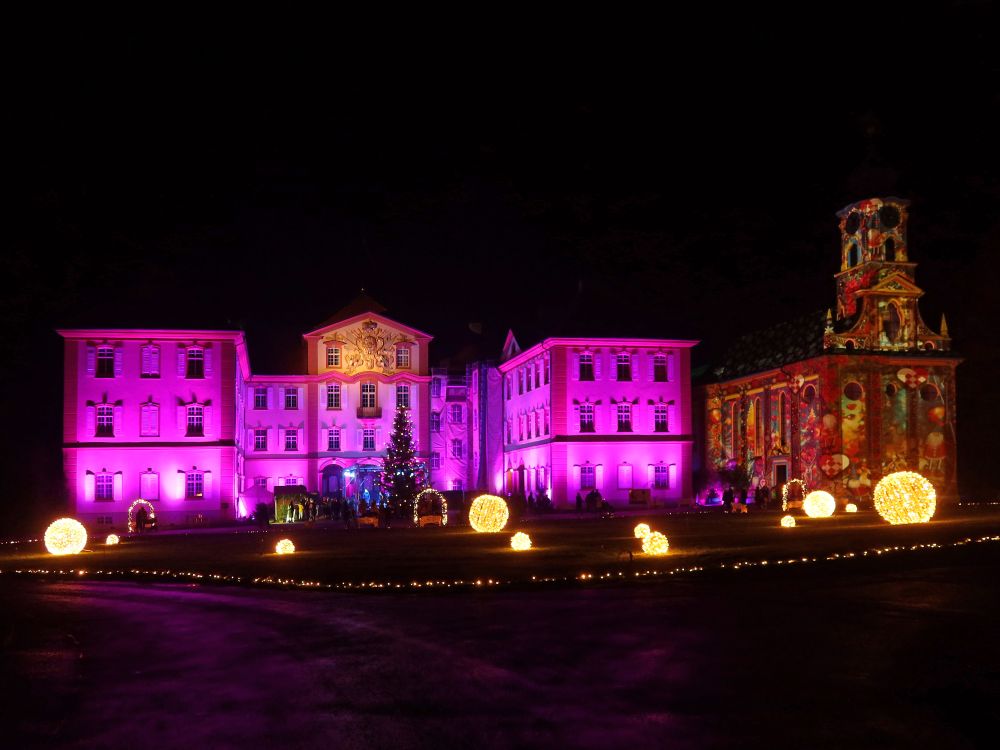 Schloss mit Schlosskirche