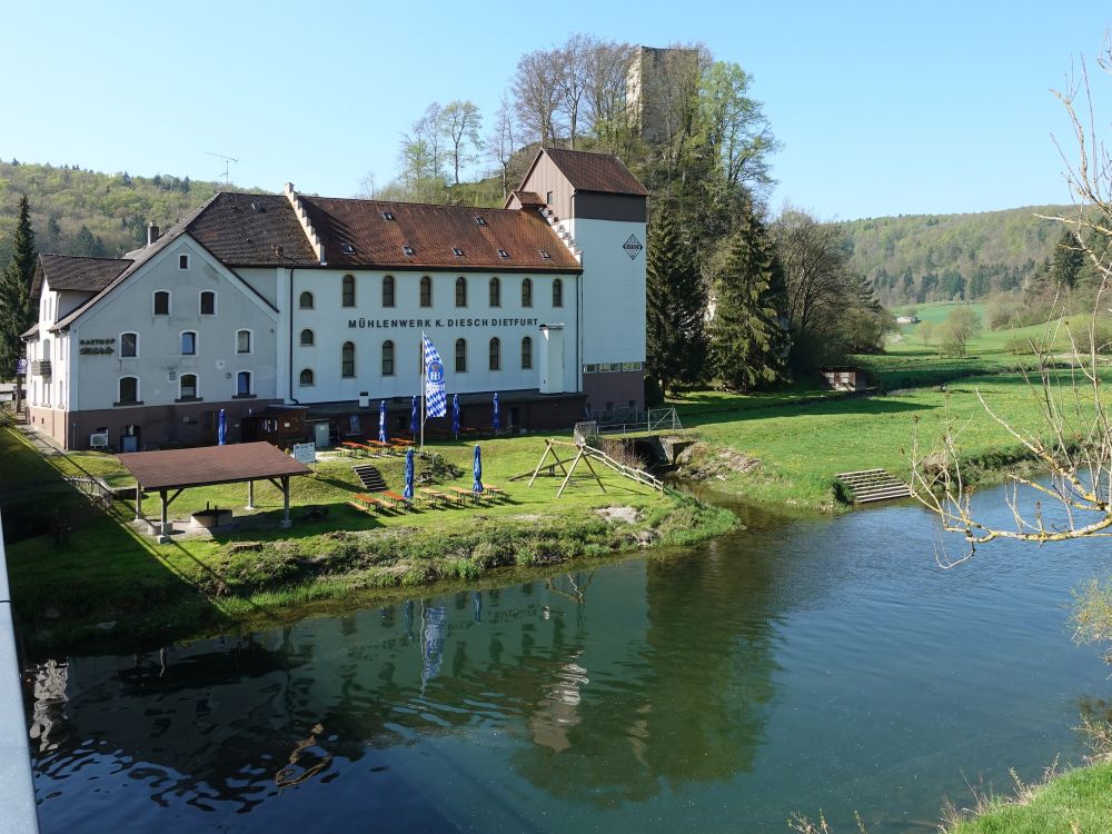 Mühle und Burgruine in Dietfurt